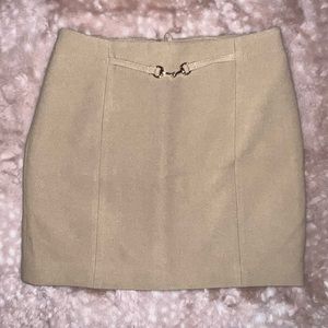 NWT H&M Mini Skirt in tan size 4